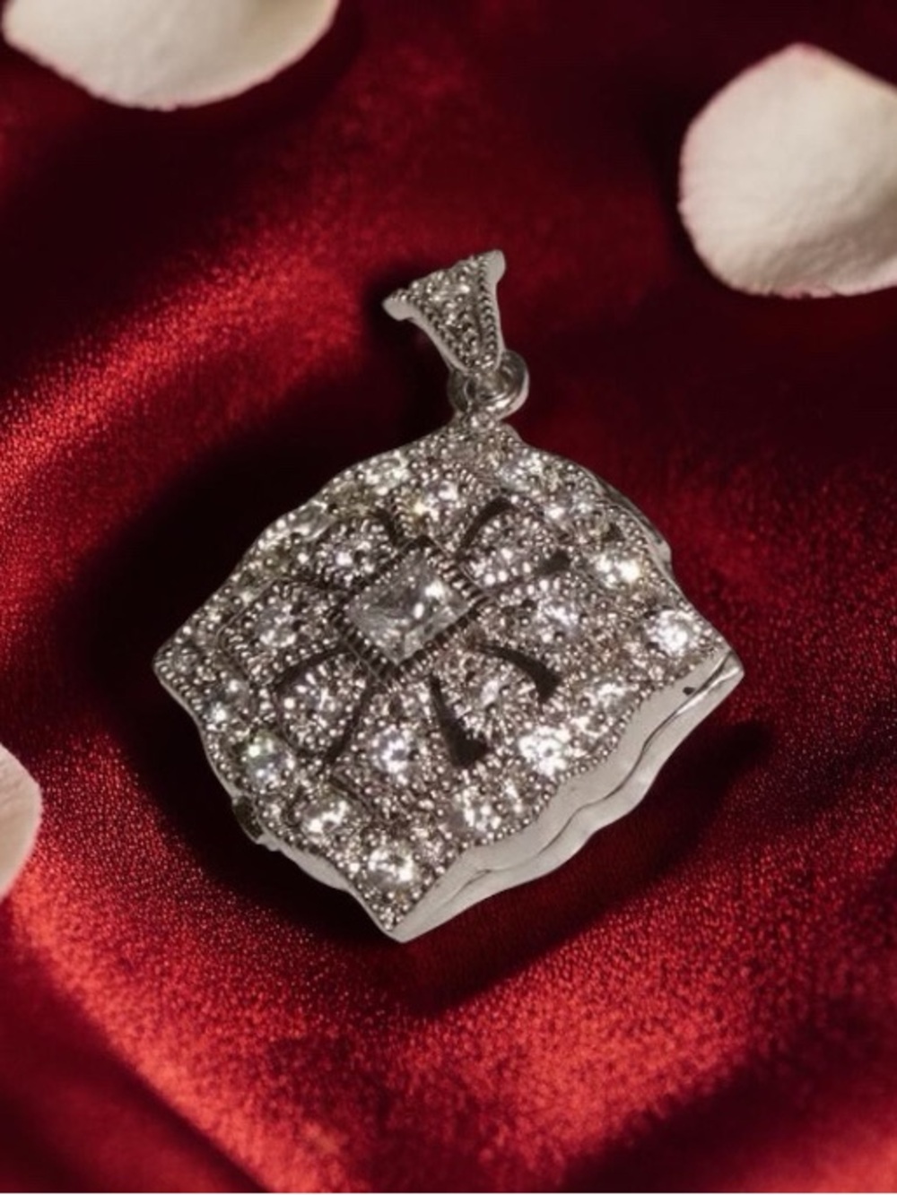Very nice Deco Style sterling silver CZ Locket Pendant necklace